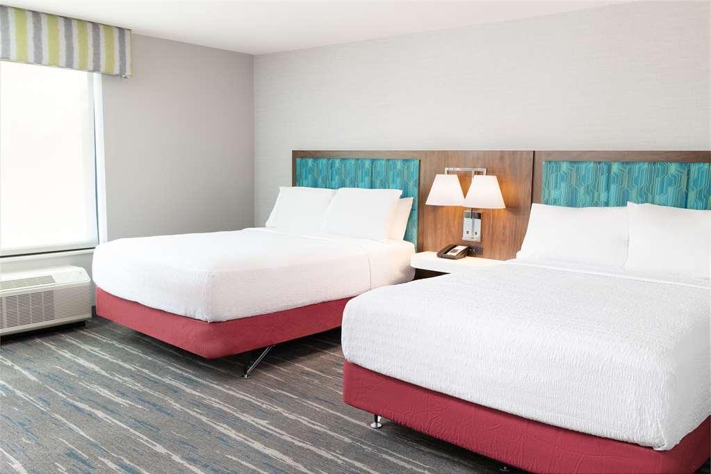 Hampton Inn & Suites Santa Rosa Sonoma Wine Country Δωμάτιο φωτογραφία