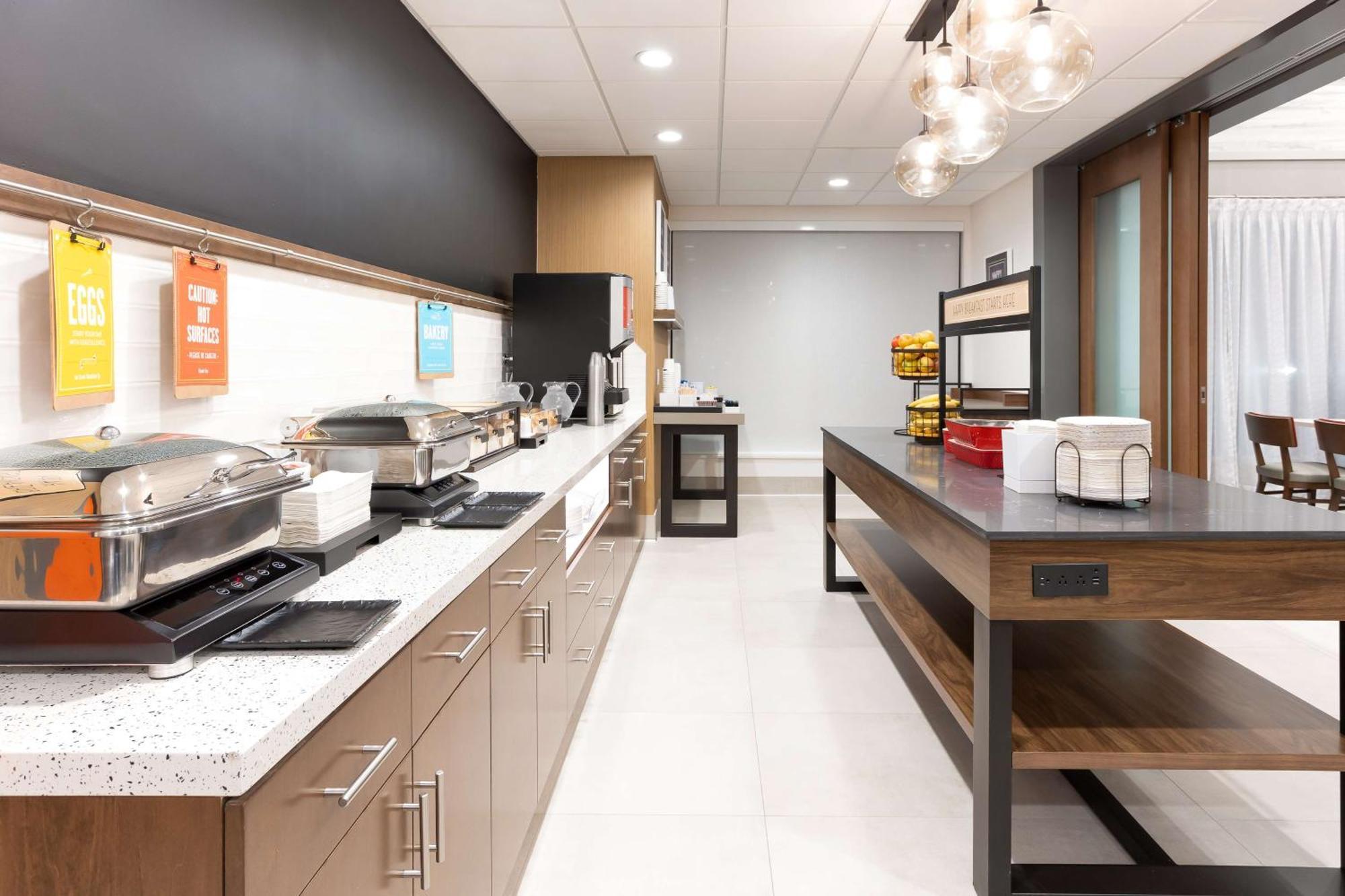 Hampton Inn & Suites Santa Rosa Sonoma Wine Country Εξωτερικό φωτογραφία